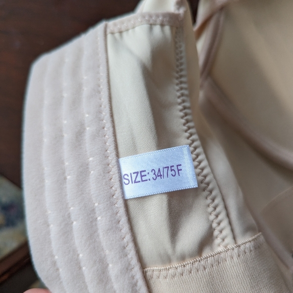 Bra - Picture 3 of 3